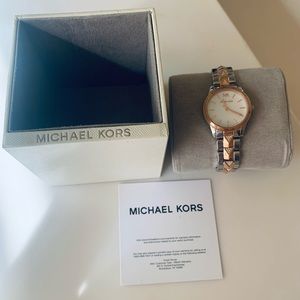 Michael Kors Women’s Watch MK-8717